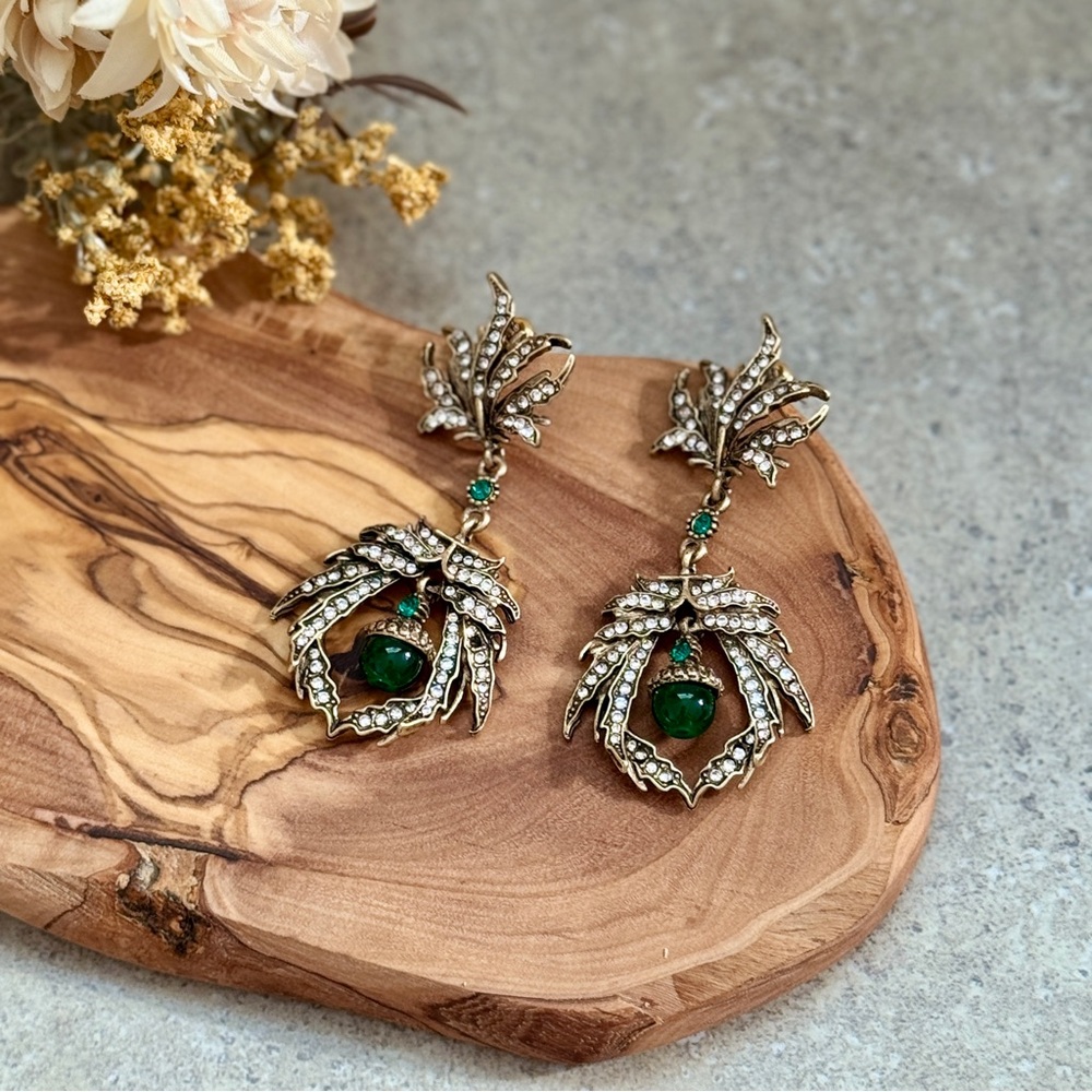 💖4/$30 Elegant Gold and Green Leaf Drop Earrings - Picture 3 of 6